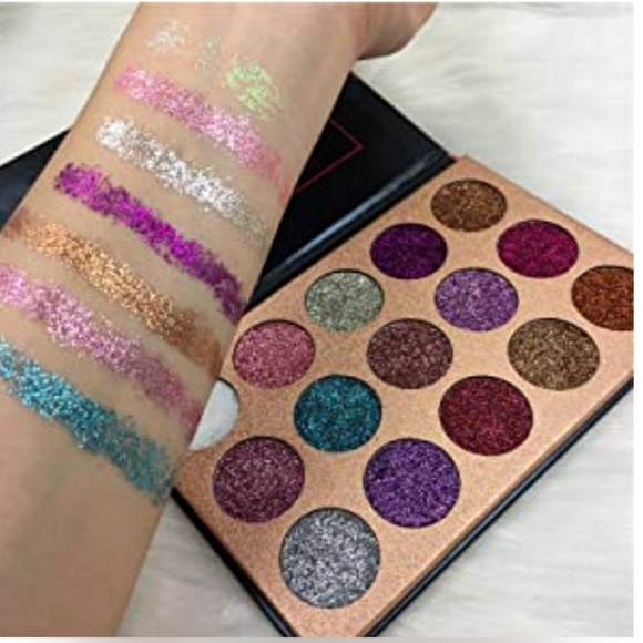 🎉Colors Glitters Eyeshadow Palette - Picture 7 of 7